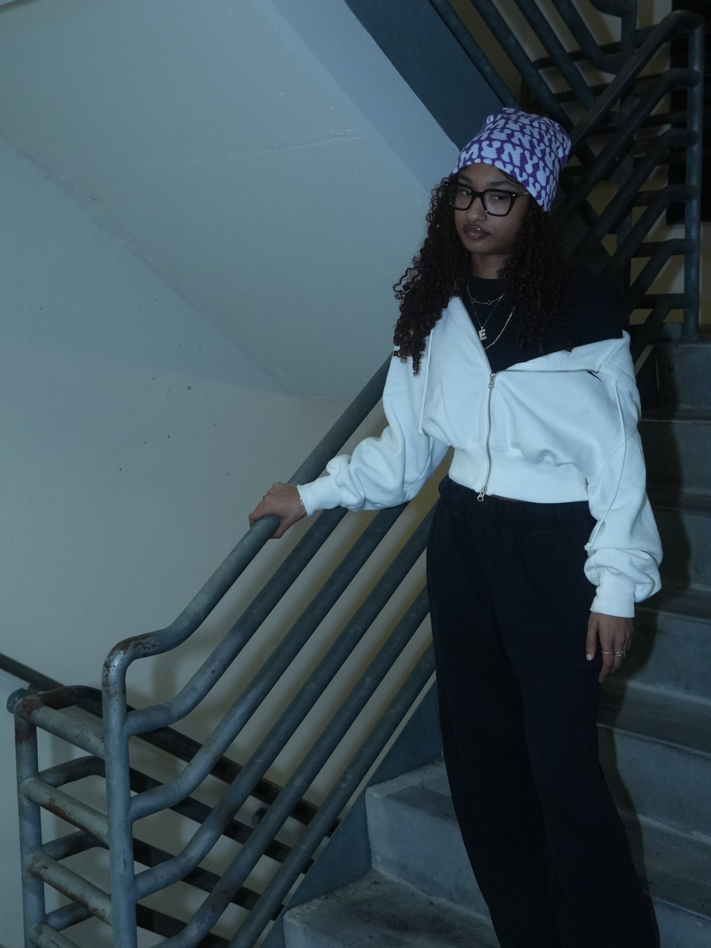 4Munyun Purple/White Skully